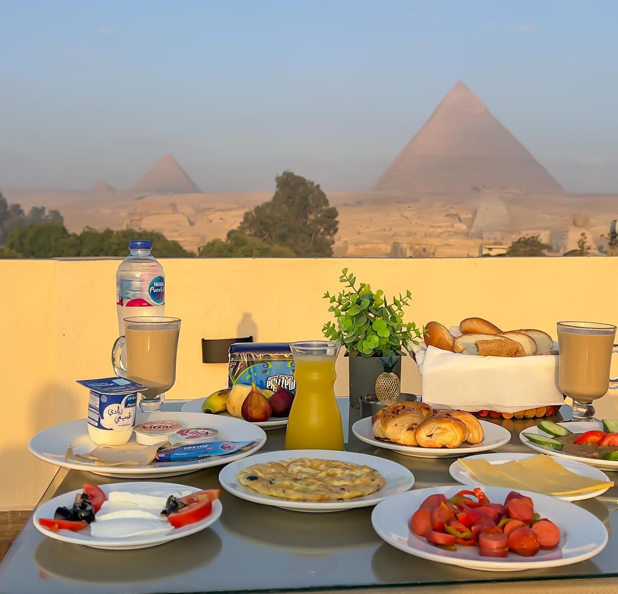 Pyramids Vista Inn Kafret el-Gabal Eksteriør bilde